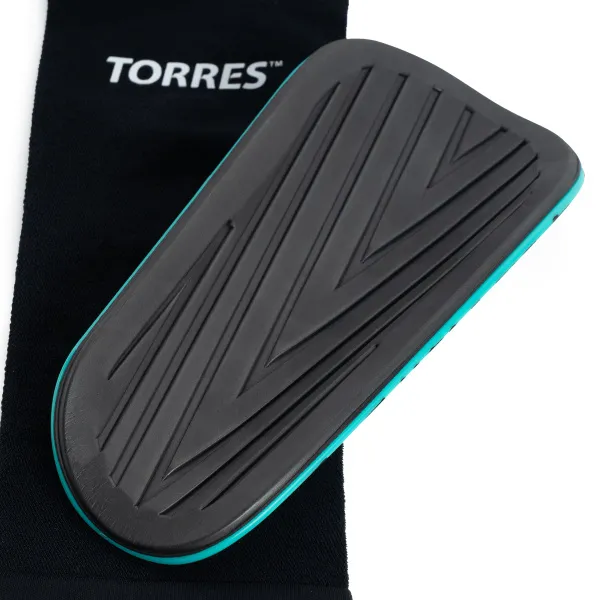 Щитки футбольные TORRES Pro за 1&nbsp;972 ₽ в Твери